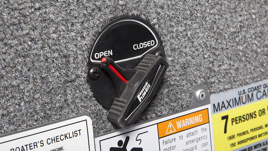 REMOTE LIVEWELL DRAIN SWITCH