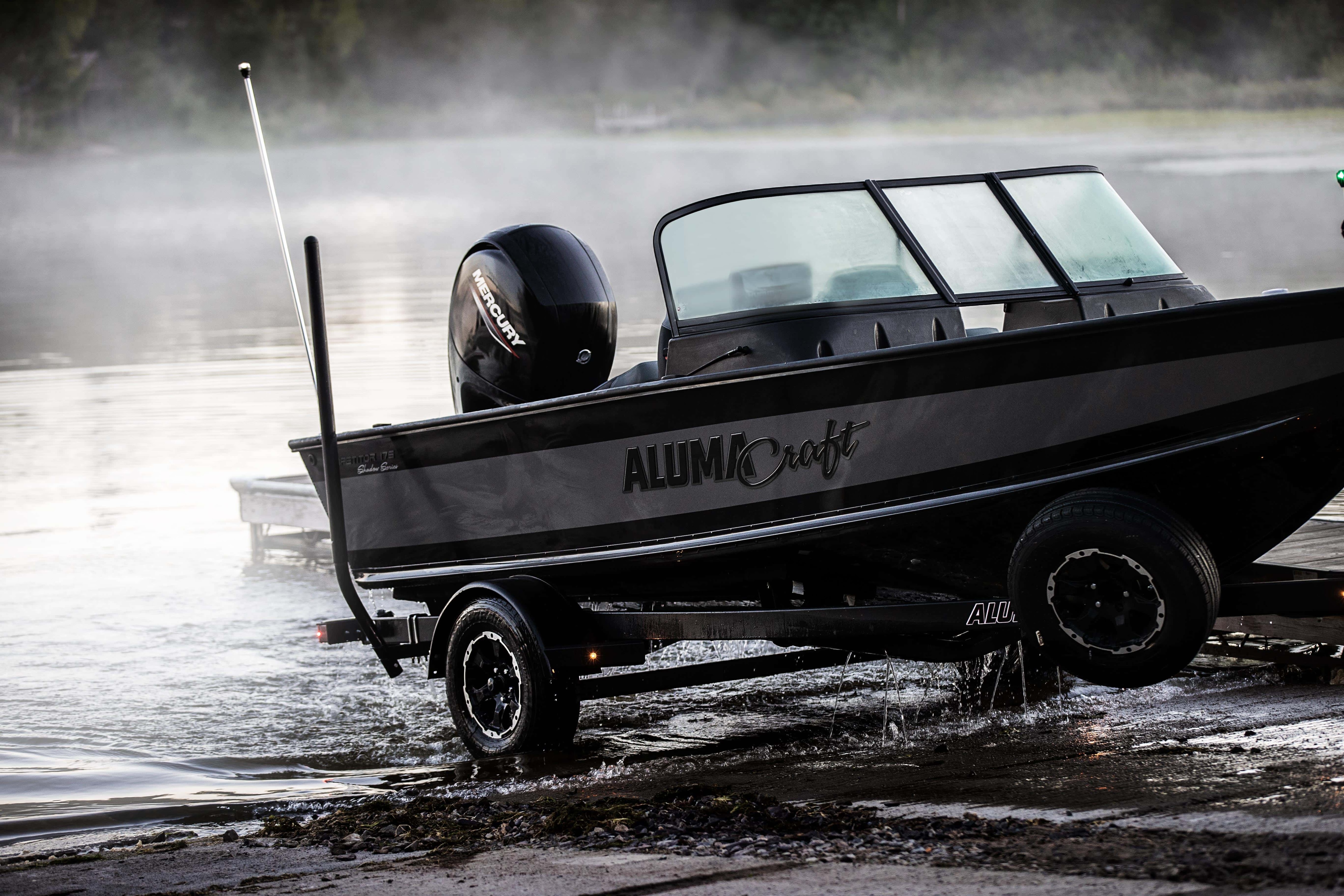 Bateau Alumacraft sur remorque