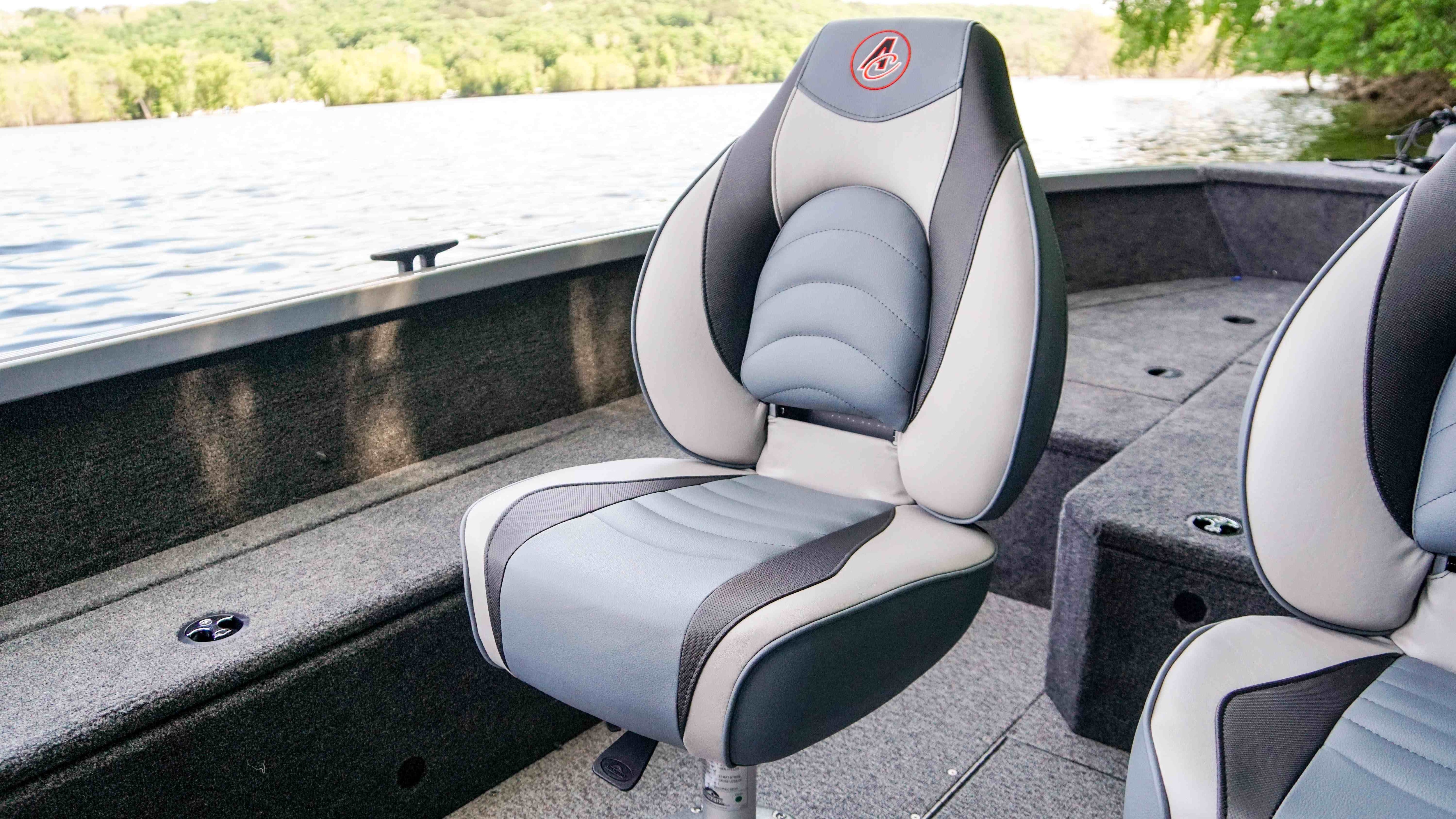 Multispecies Voyageur boat Premium Seat