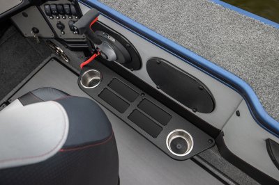 Alumacraft Trophy - Cup-Holders