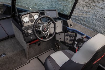 Alumacraft Trophy - Steering-Helm