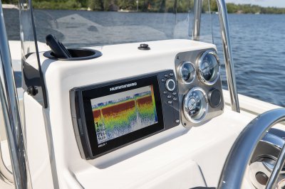 Alumacraft Bay 20  - Digital Dash