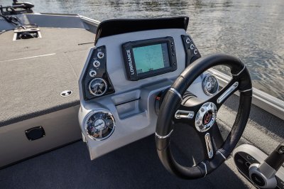 Alumacraft Pro 185 - Steering Helm