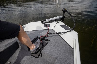 Alumacraft Crappie Deluxe - Trolling Motor Mount