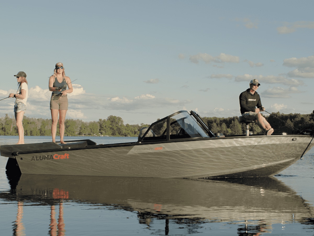 Krysten Potega and her family fishing on an Alumacraft boat